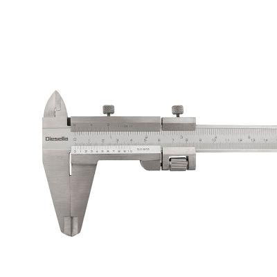 Skjuttmått med skruvlås 0-300 x 0,05 mm och skänkellängd 60 mm